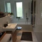 Stylisch-gemuetliche 70qm Im Zentralen D-derendorf Apartment Dusseldorf