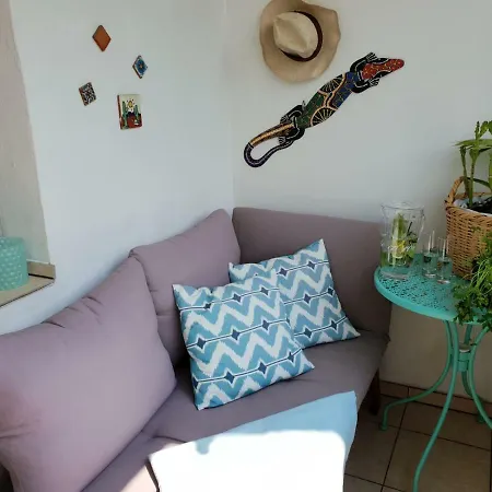 Apartment Stylisch-gemütliche 70qm Im Zentralen D-derendorf